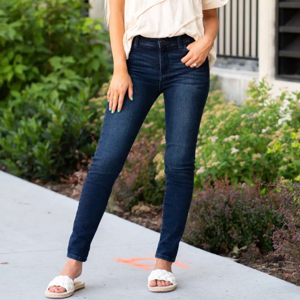 DARK BLUE EUNINA JEANS SIZE 29